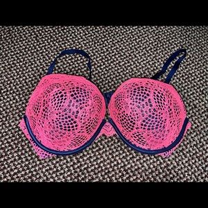 Victoria secret bombshell plunge push-up bra
